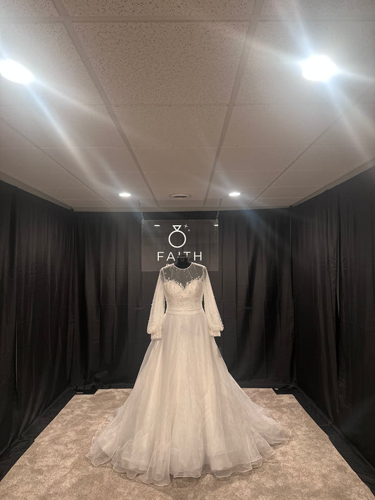 Belle Size 14 $900 A-Line