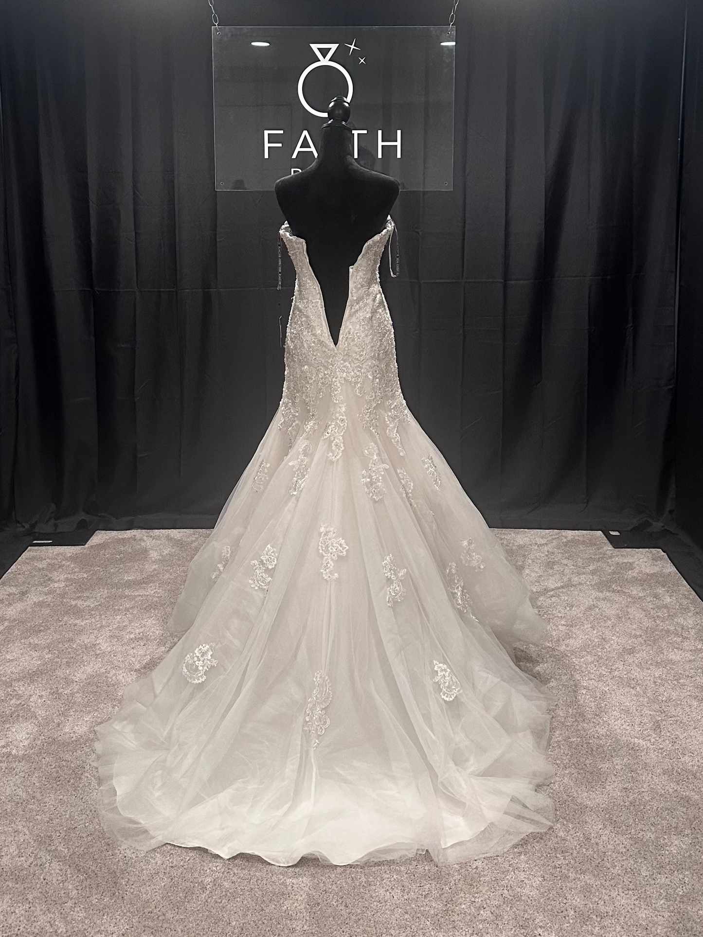 Mon Cheri 114293 Size 2