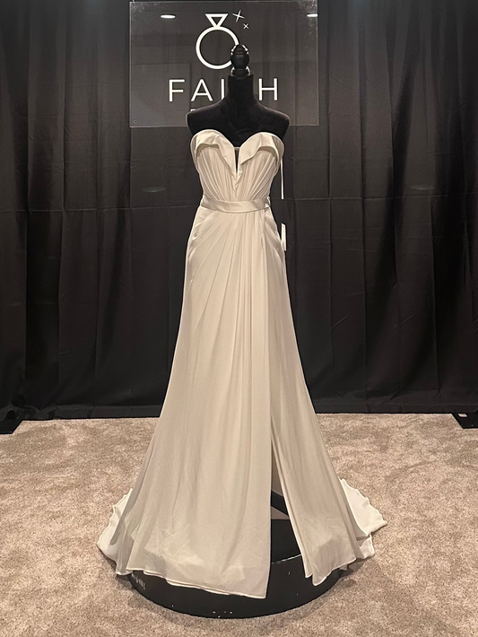 Pronovias Misty Size 8