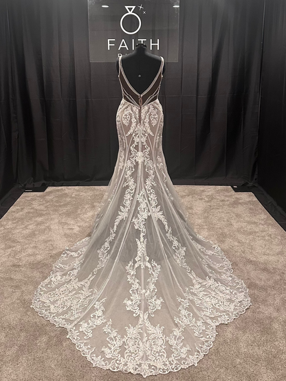 Essence of Australia D3238 Size 14