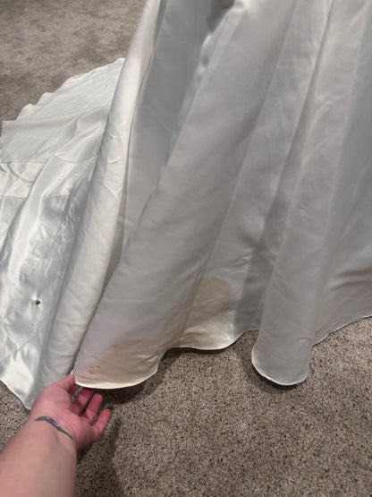 Briana Size 16