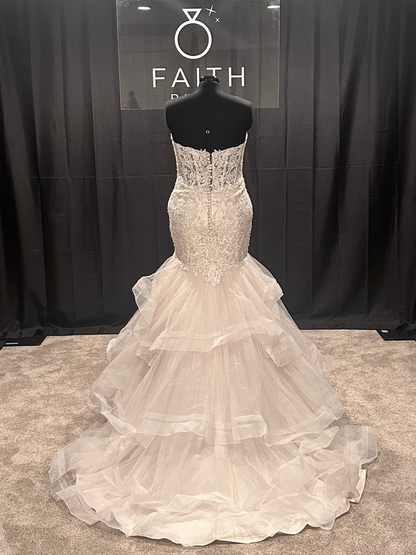 Christina Wu 19120 Size 12