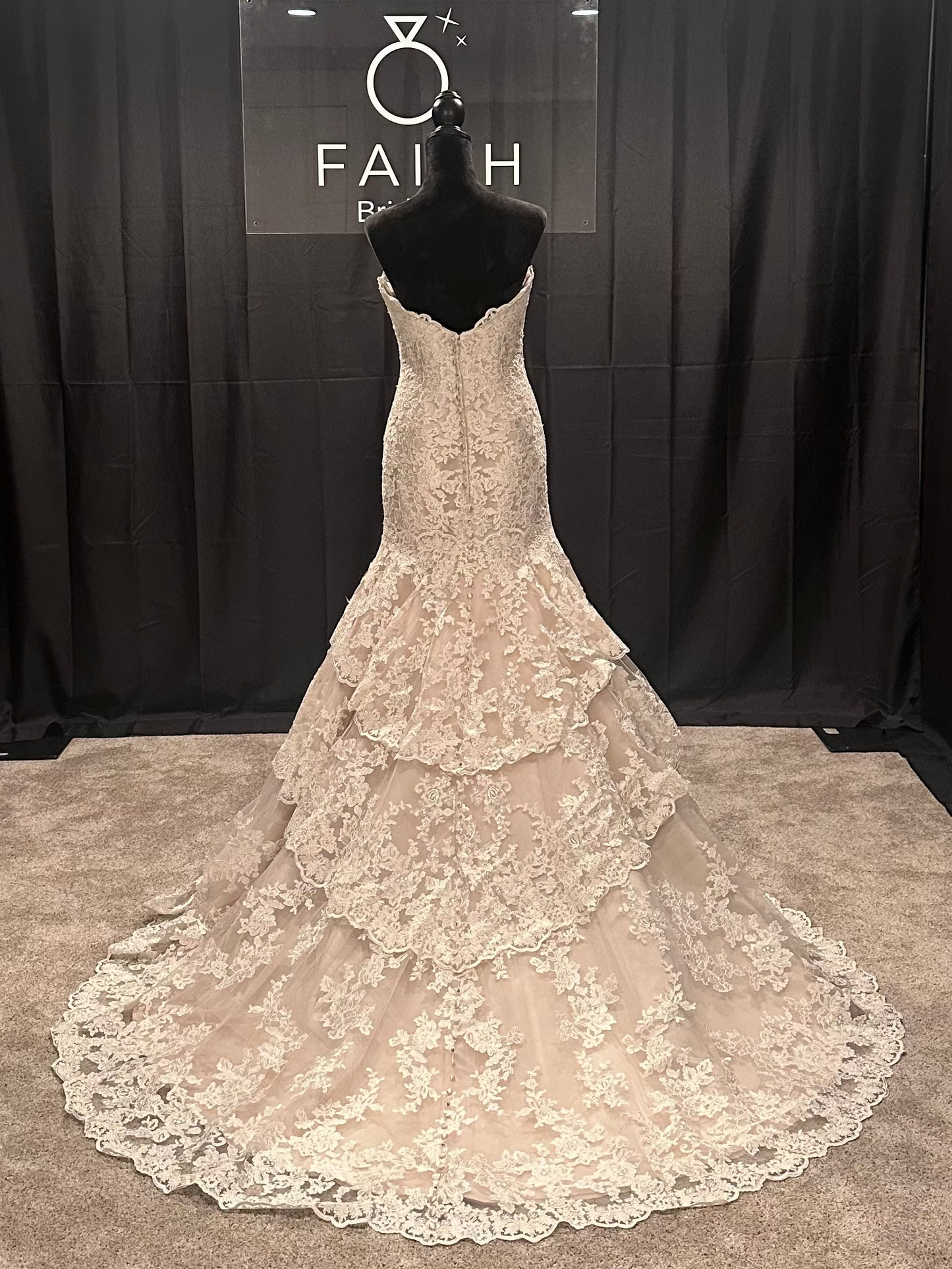 Allure 9215 Size 12