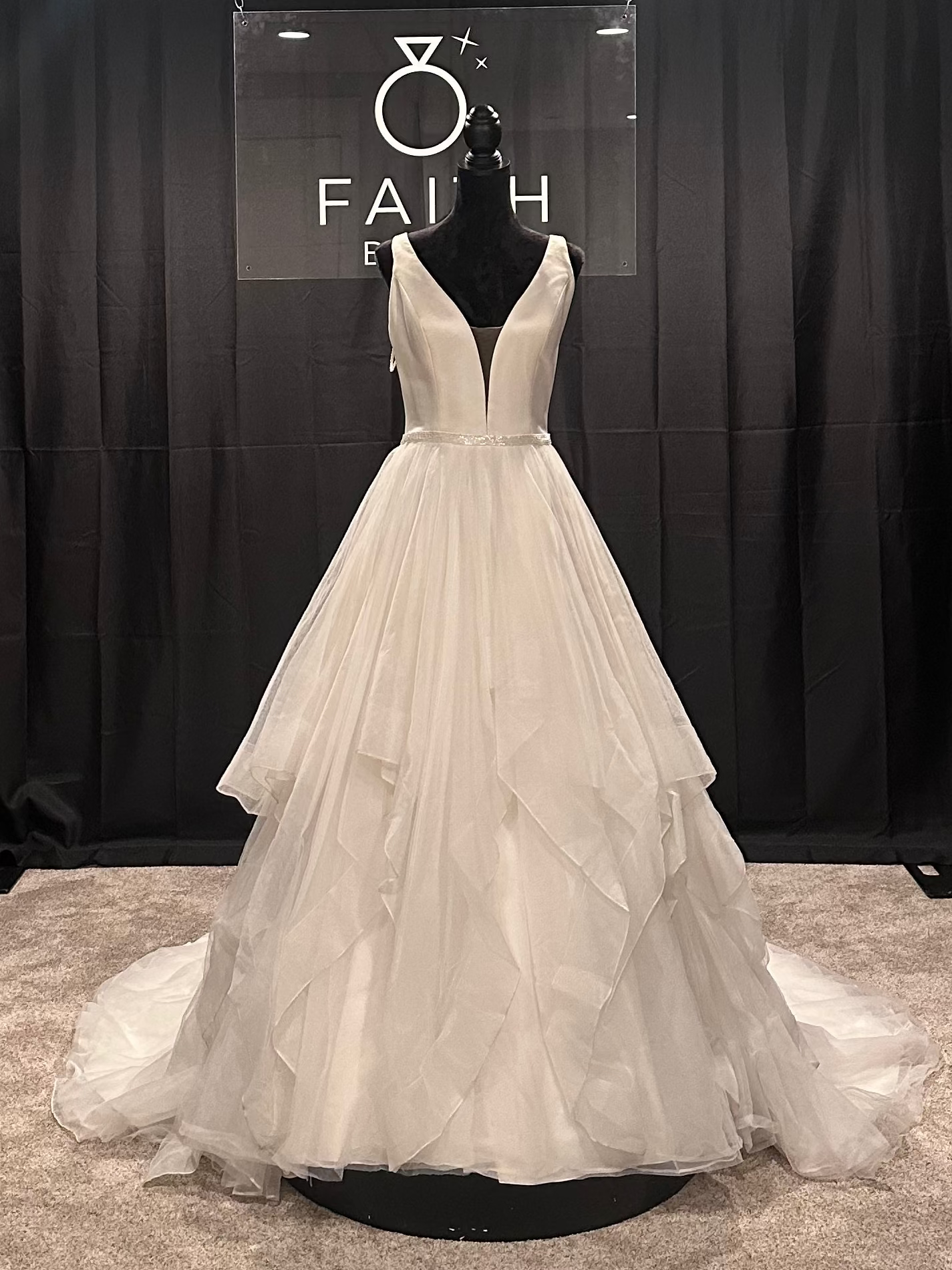 Jasmine Bridal F211015 Size 10