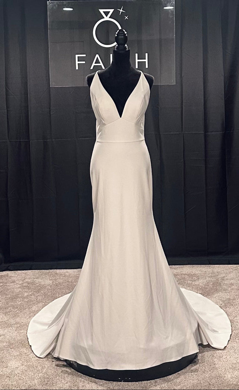 Jasmine Bridal T232051 Size 10
