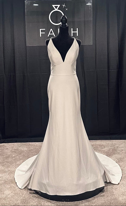 Jasmine Bridal T232051 Size 10
