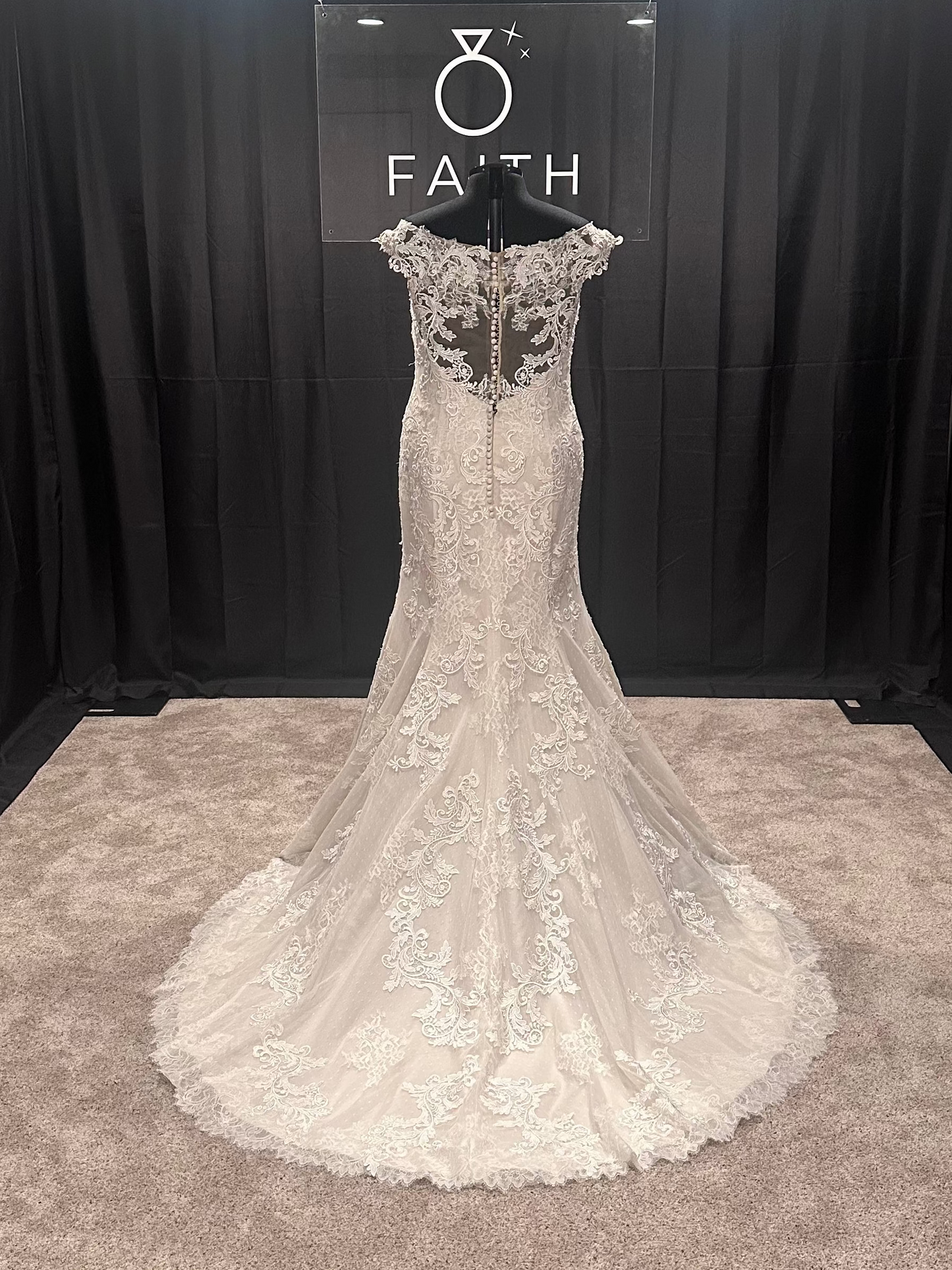 Justin Alexander 8954 Size 22