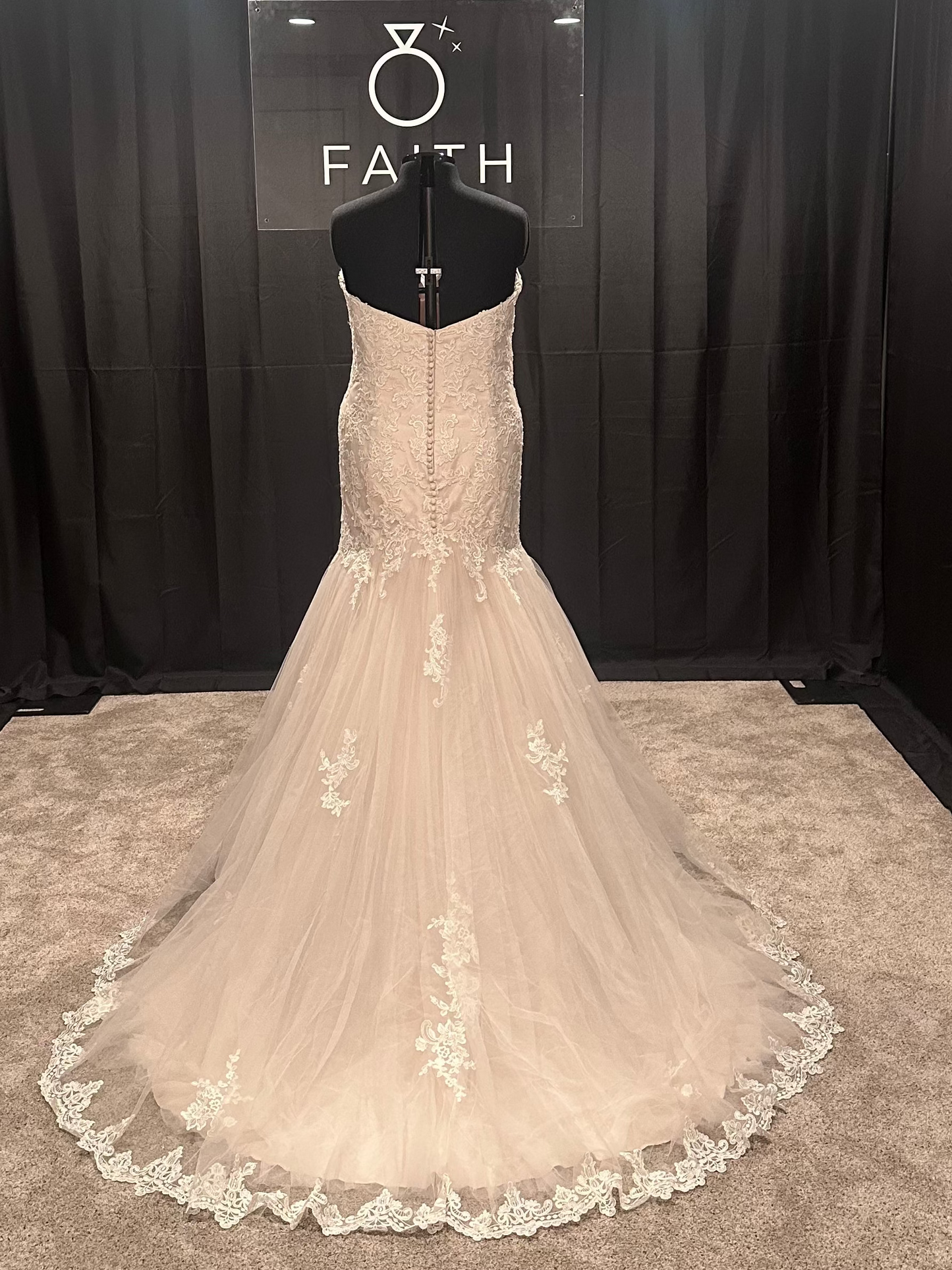 Justin Alexander 4035 Size 24