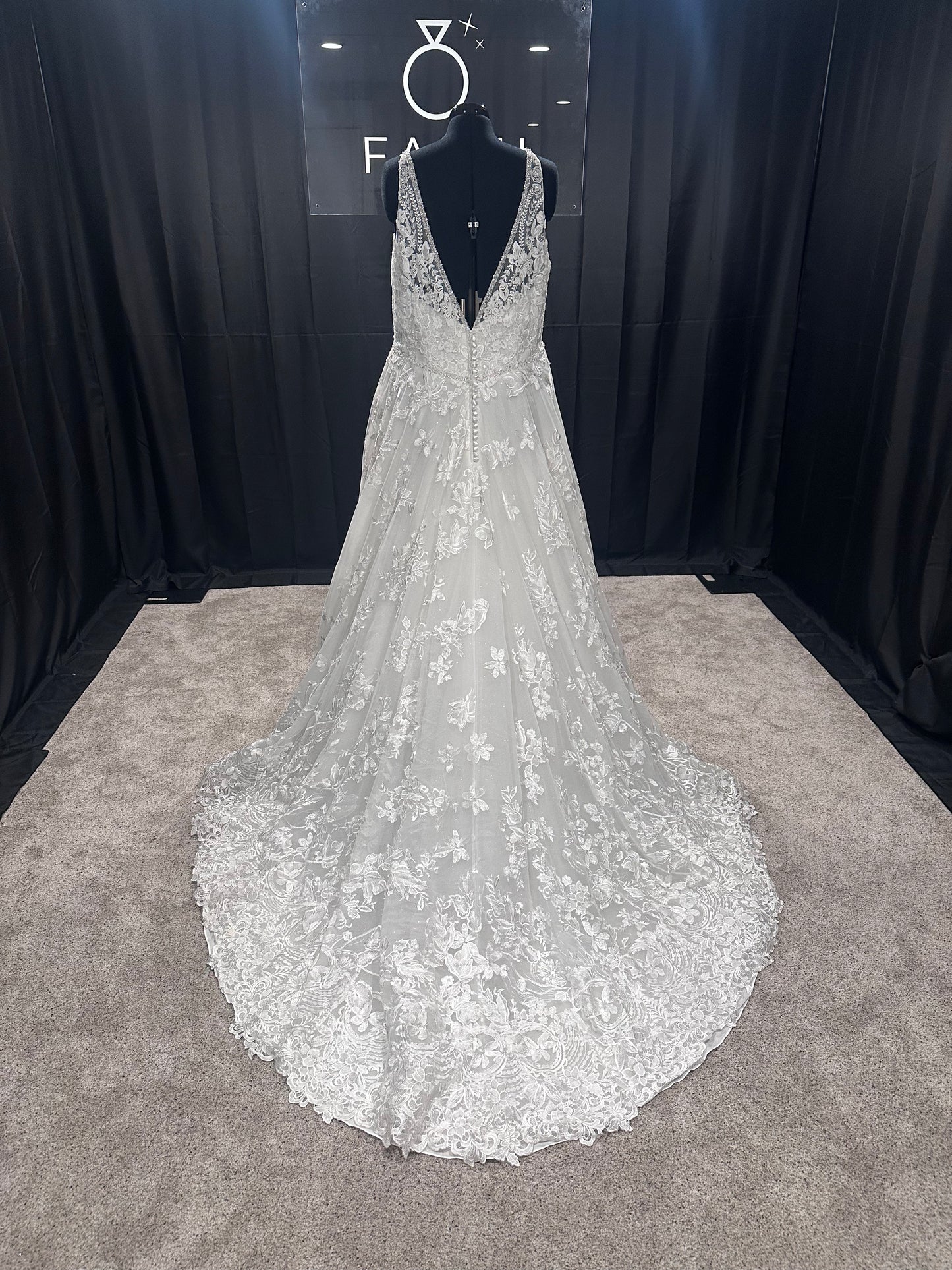 Jasmine Bridal F211065U Size 24