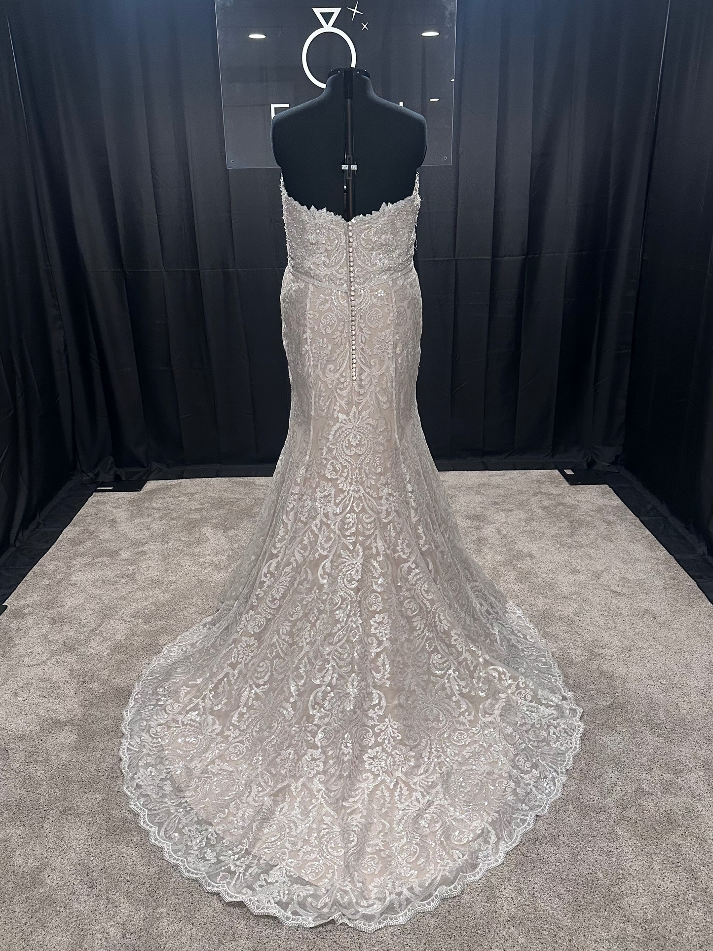 Jasmine Bridal F221065N Size 24