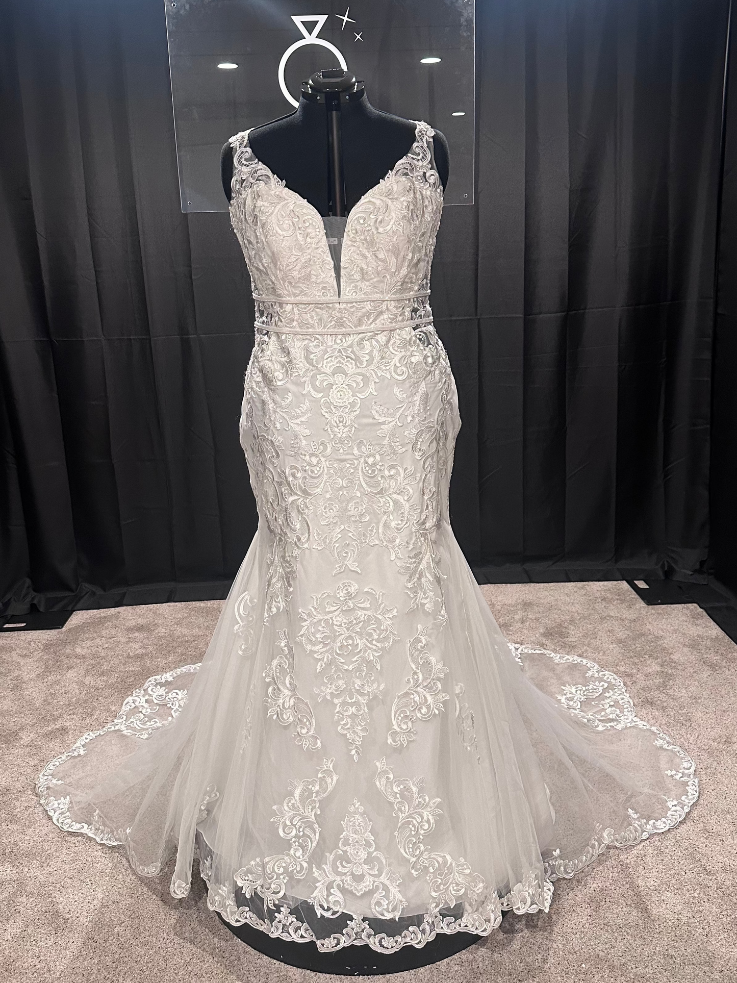 Celeste Size 20