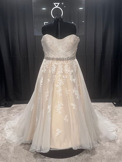 Davinci Bridal 61070 Size 28