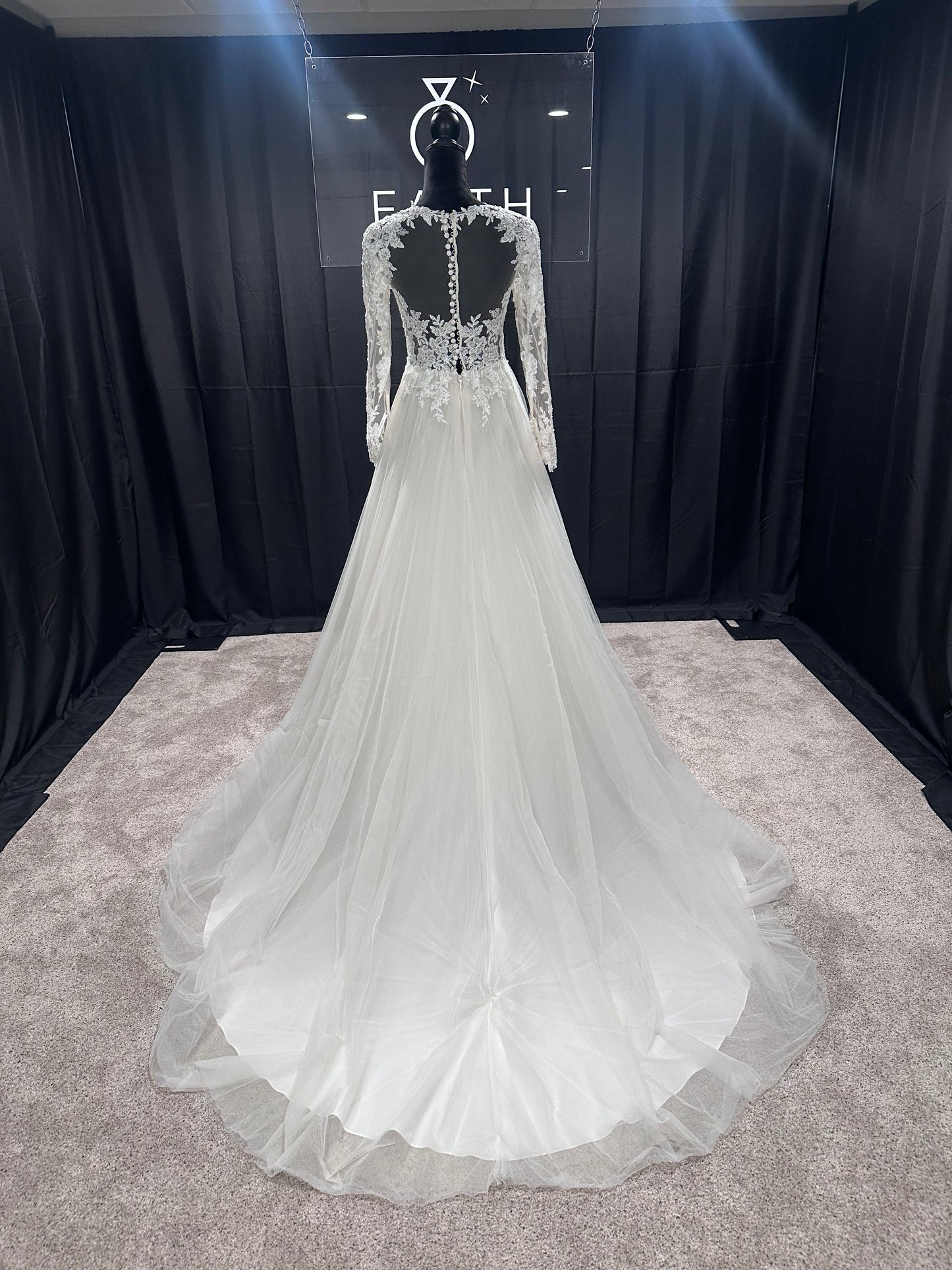 Evelyn Bridal Rosemary Size 6