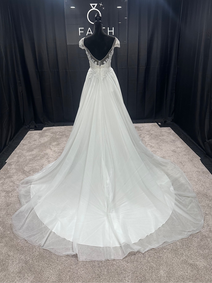 Evelyn Bridal Mila Size 6