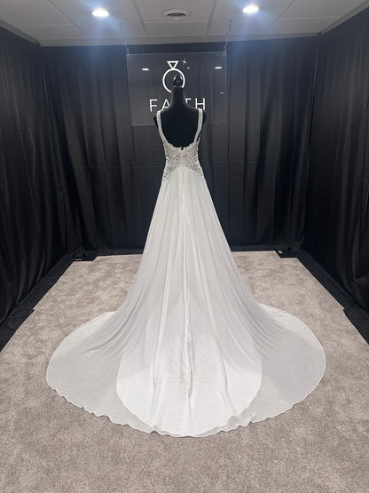Evelyn Bridal Hallie Size 6