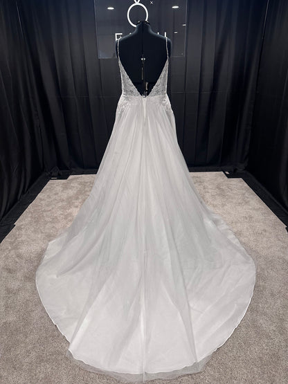 Jasmine Bridal T242009 Size 18