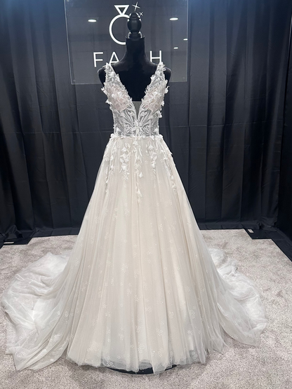 Evelyn Bridal Aubrey Size 6