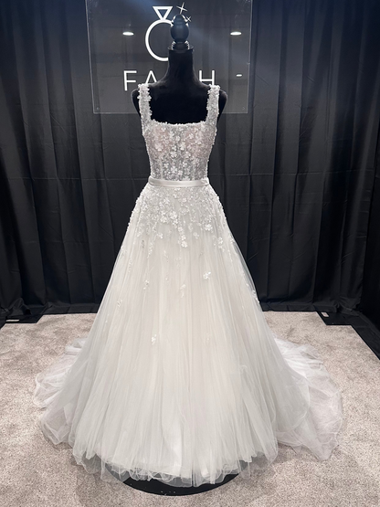 Evelyn Bridal Ellie Size 6