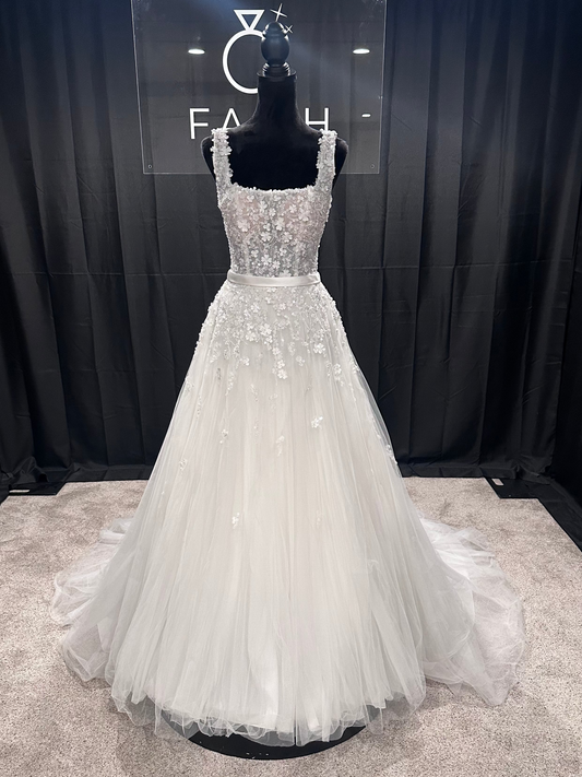 Evelyn Bridal Ellie Size 6