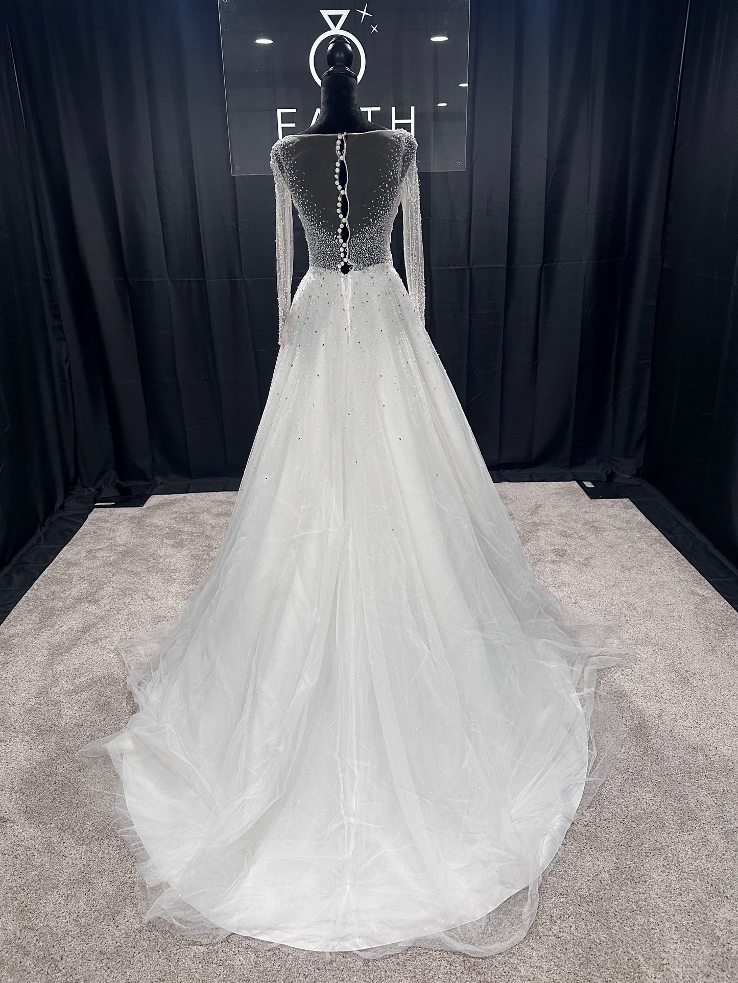 Evelyn Bridal Aries Size 6