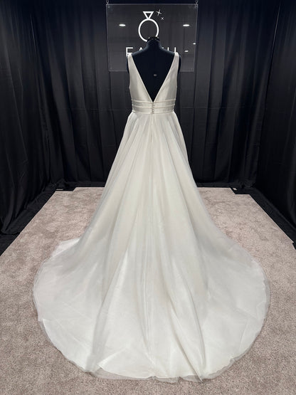Jasmine Bridal T232074 Size 14