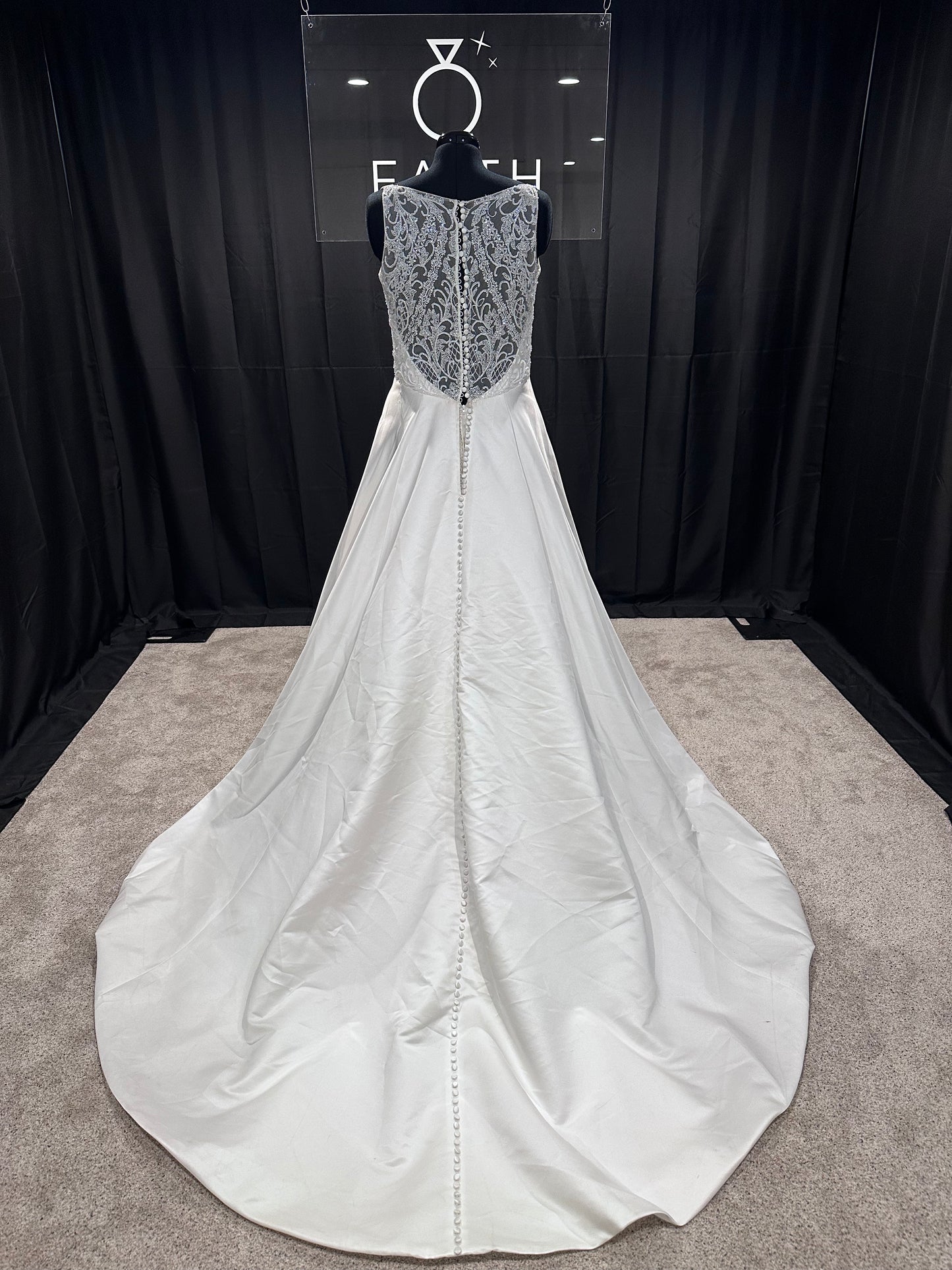 Jasmine Bridal F211003 Size 14