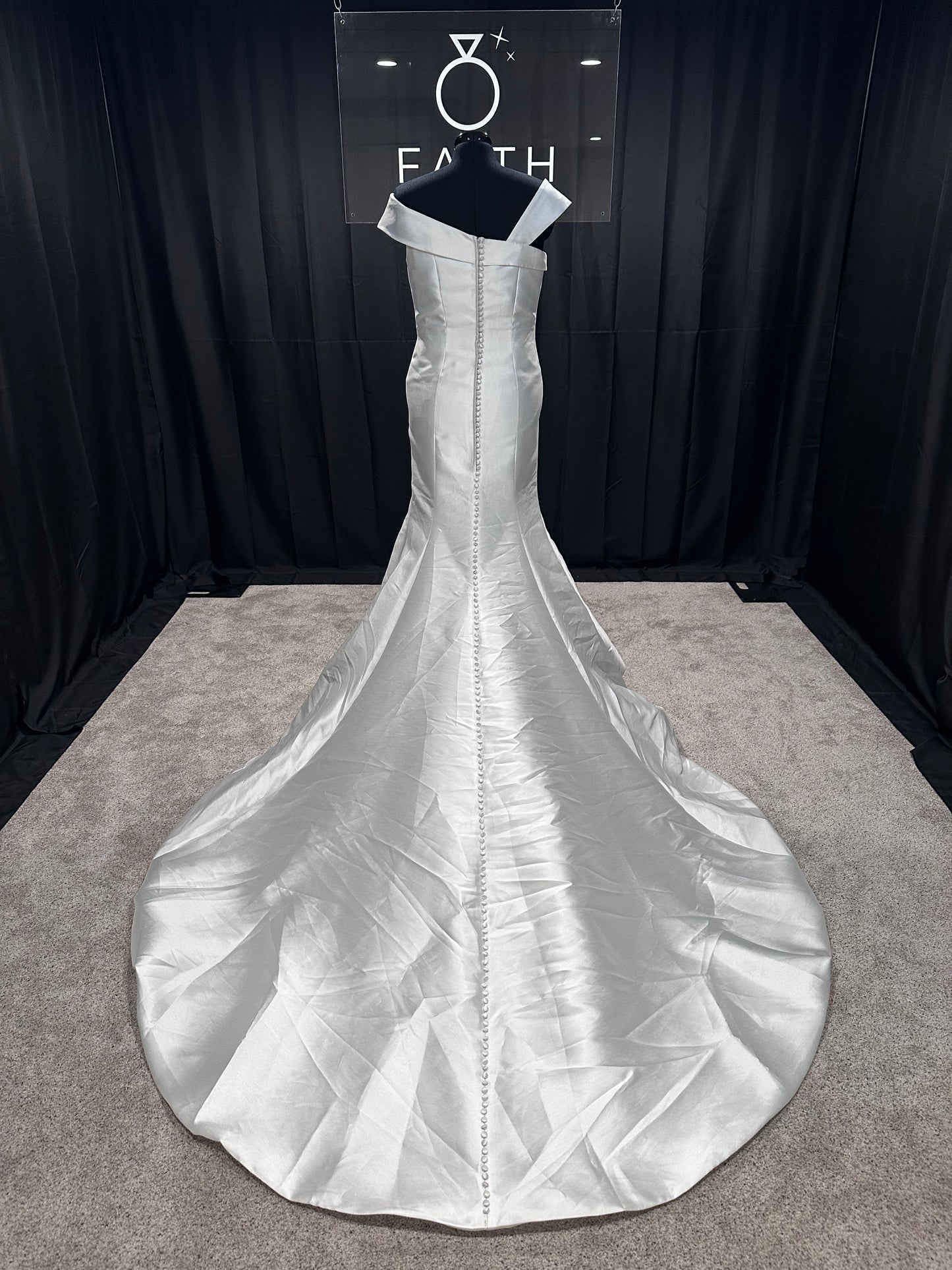 Jasmine Bridal F221001 Size 12