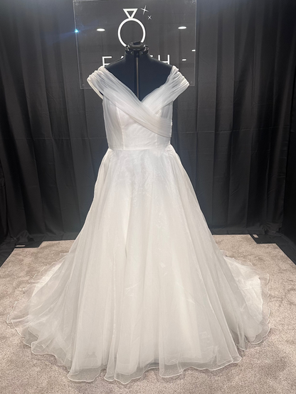 Jasmine Bridal T242020D Size 18
