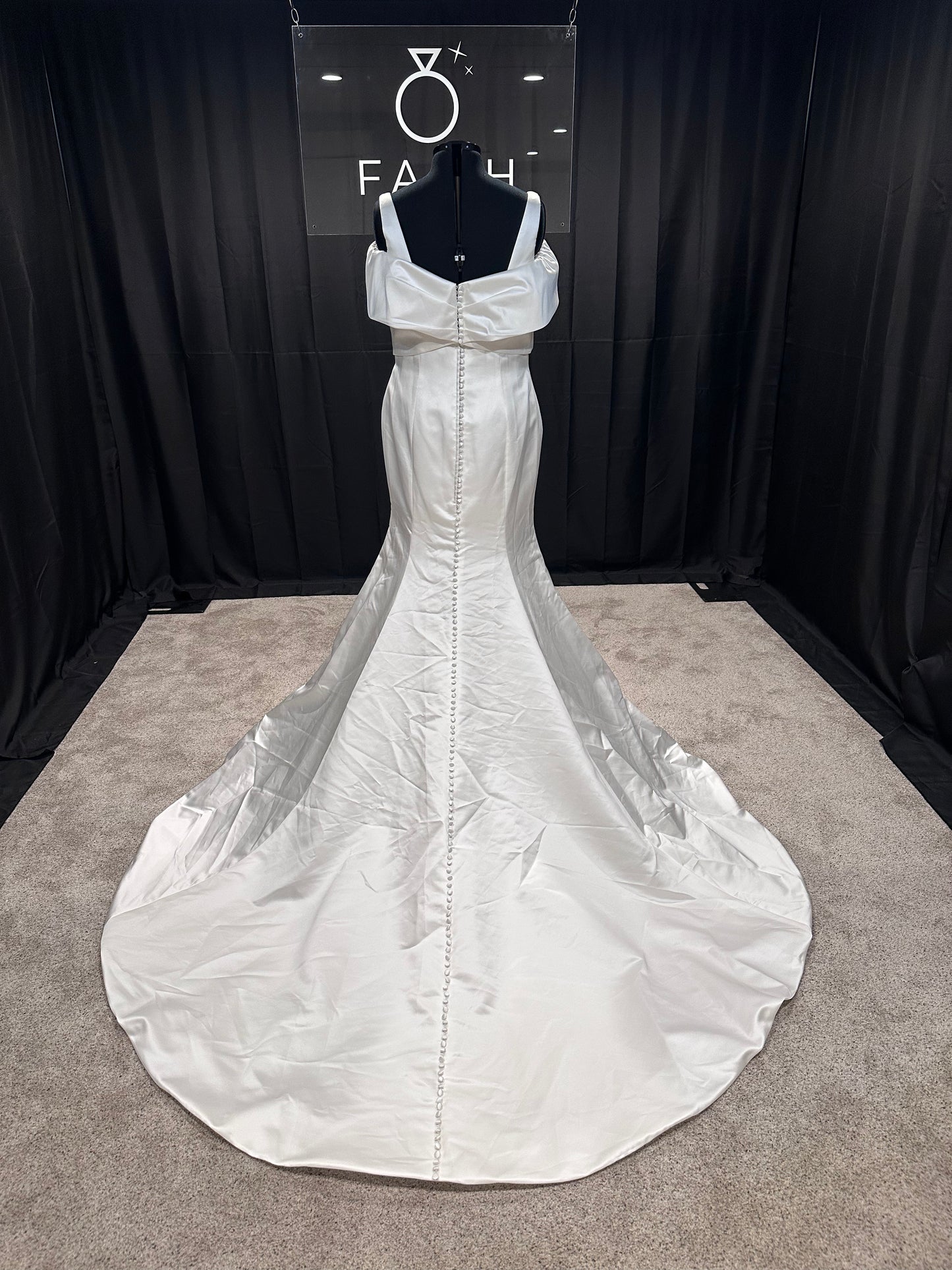 Jasmine Bridal T242051 Size 18