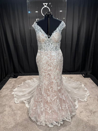 Jasmine Bridal T242018 Size 18