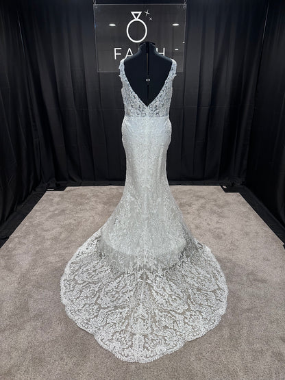 Madison Size 18