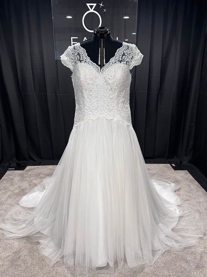 Morilee 3242 Size 24