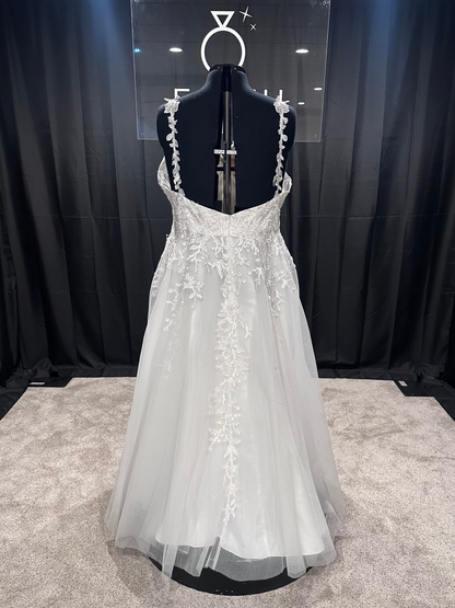 Constance Size 24