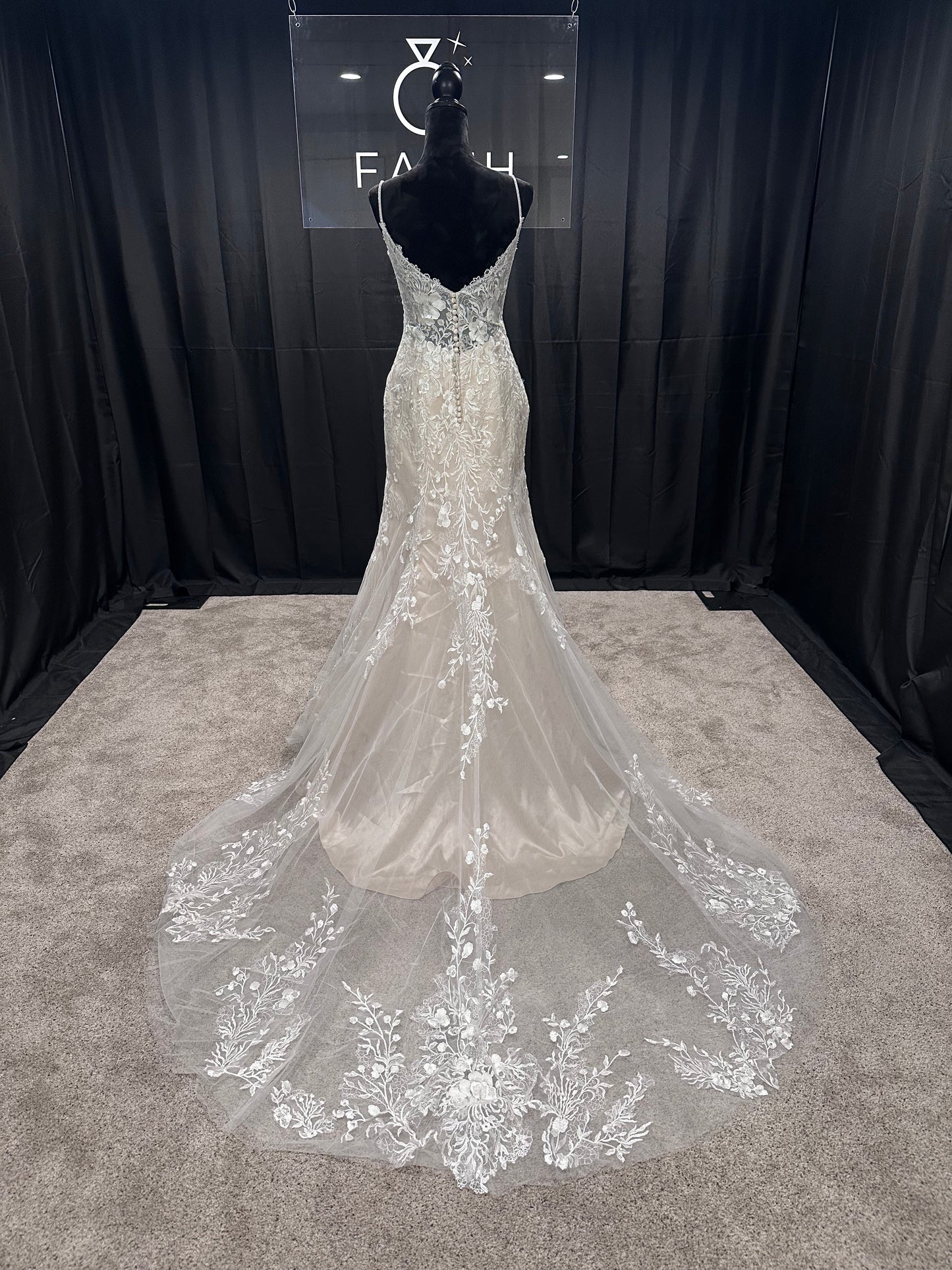 Rosemary Size 8