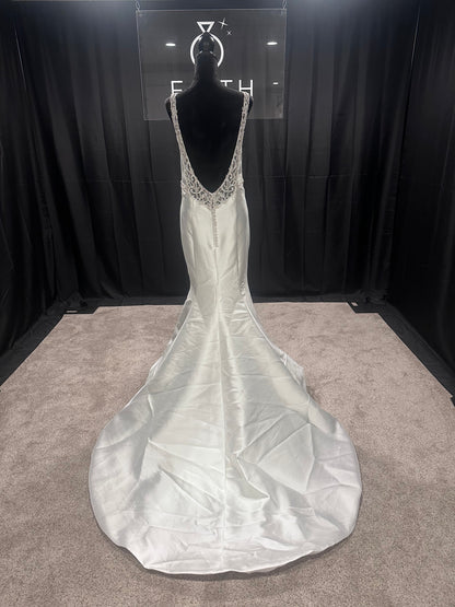 Jasmine Bridal F201004 Size 12