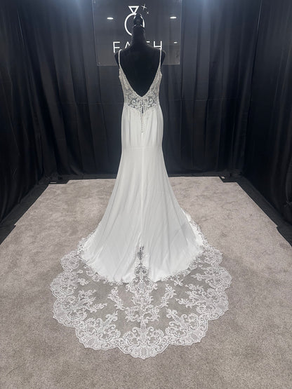 Sophia Thomas B131 Size 12