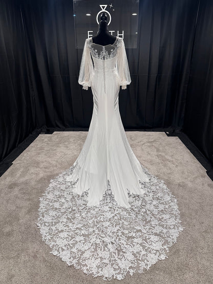 Evelyn Bridal Sloane Size 6
