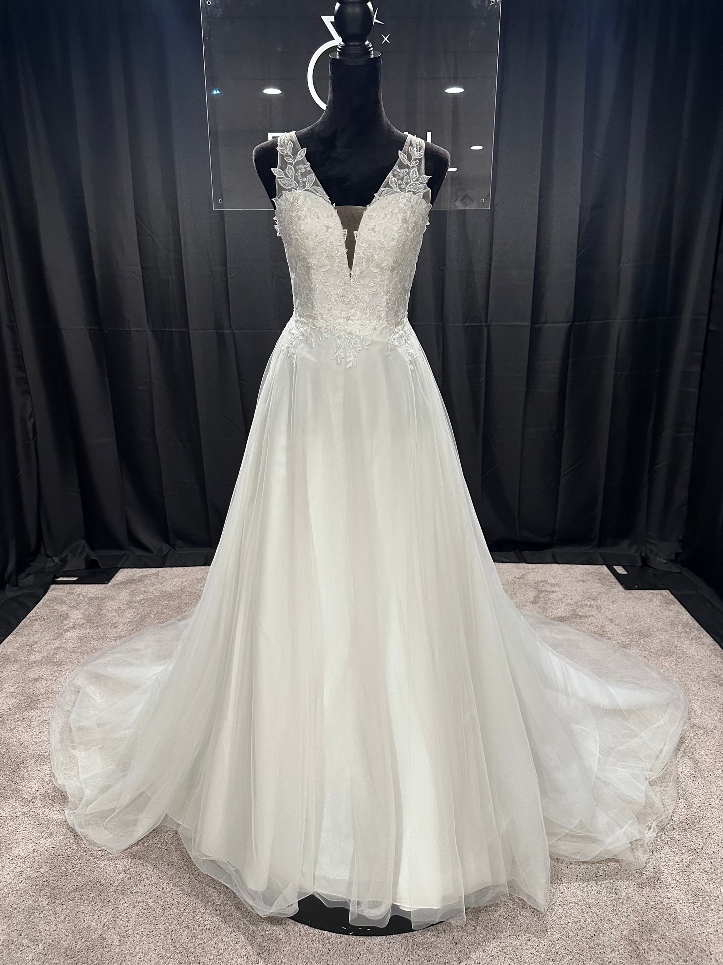 Evelyn Bridal Alice Size 6