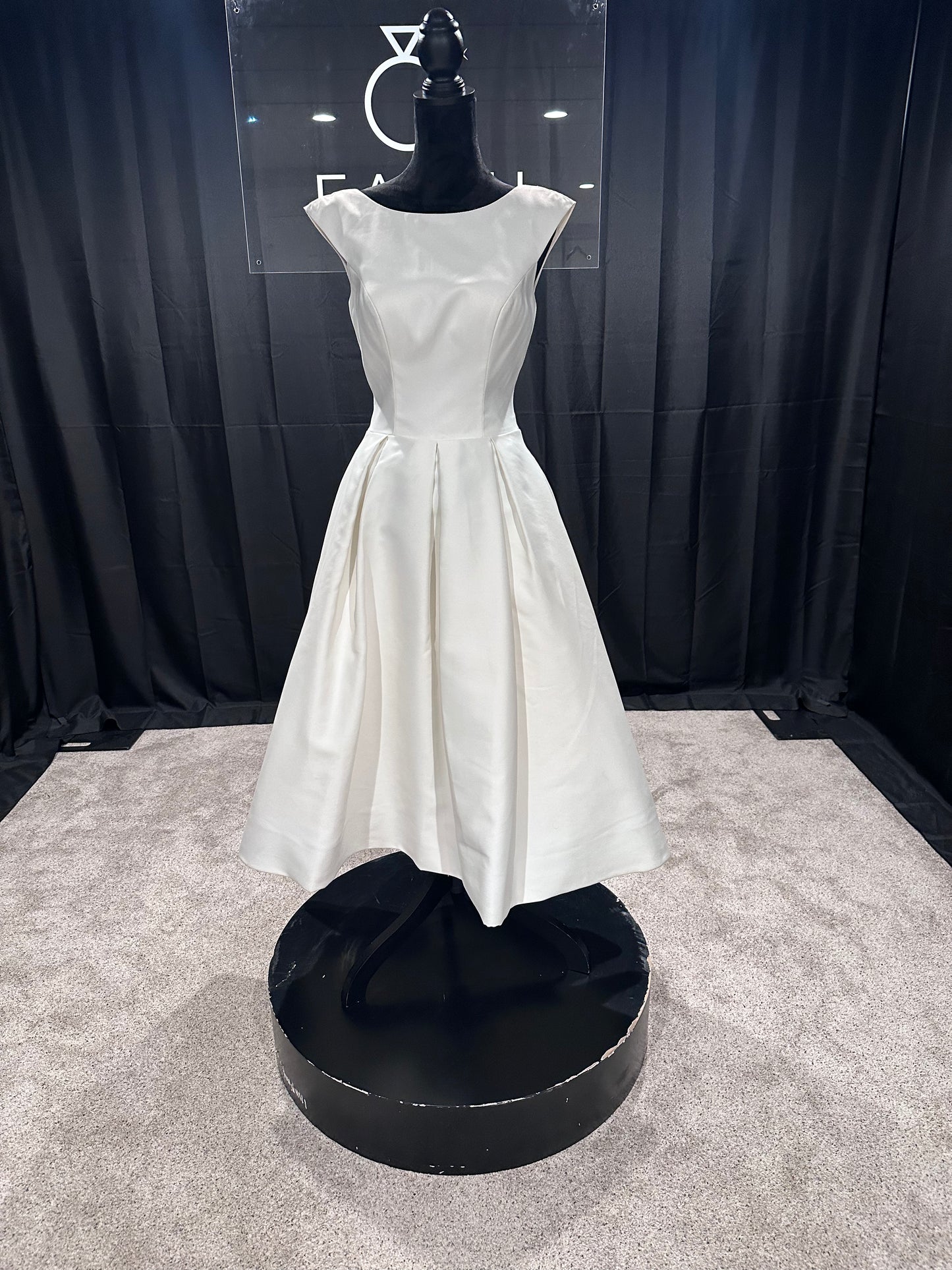 Marcella Size 6