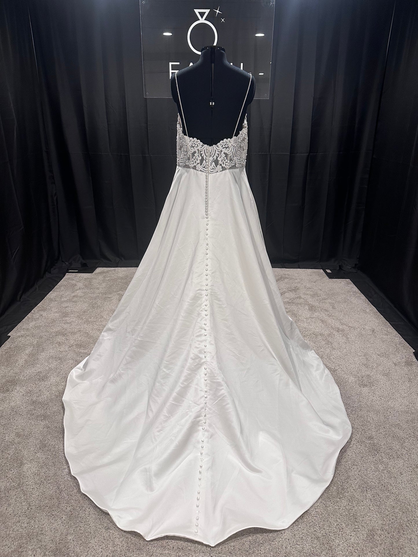 Kenneth Winston GA2416 Size 14