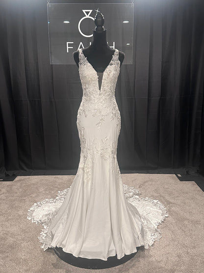 Justin Alexander 88143 Size 8