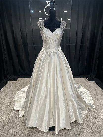 Allure 9204 Size 12