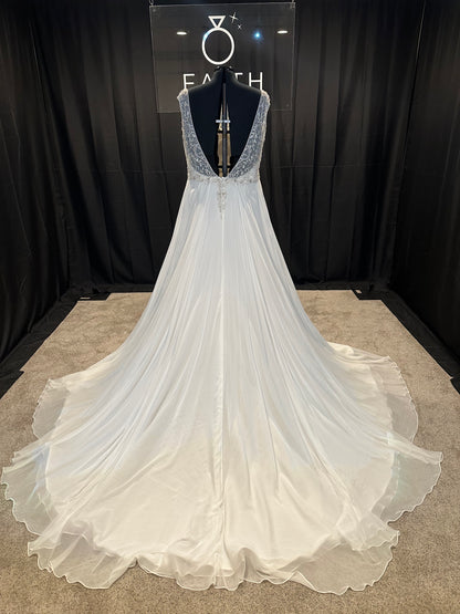 Sophia Tolli Y21518 Size 22