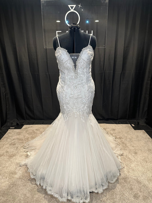 Enchanting by Mon Cheri 218174 Size 18