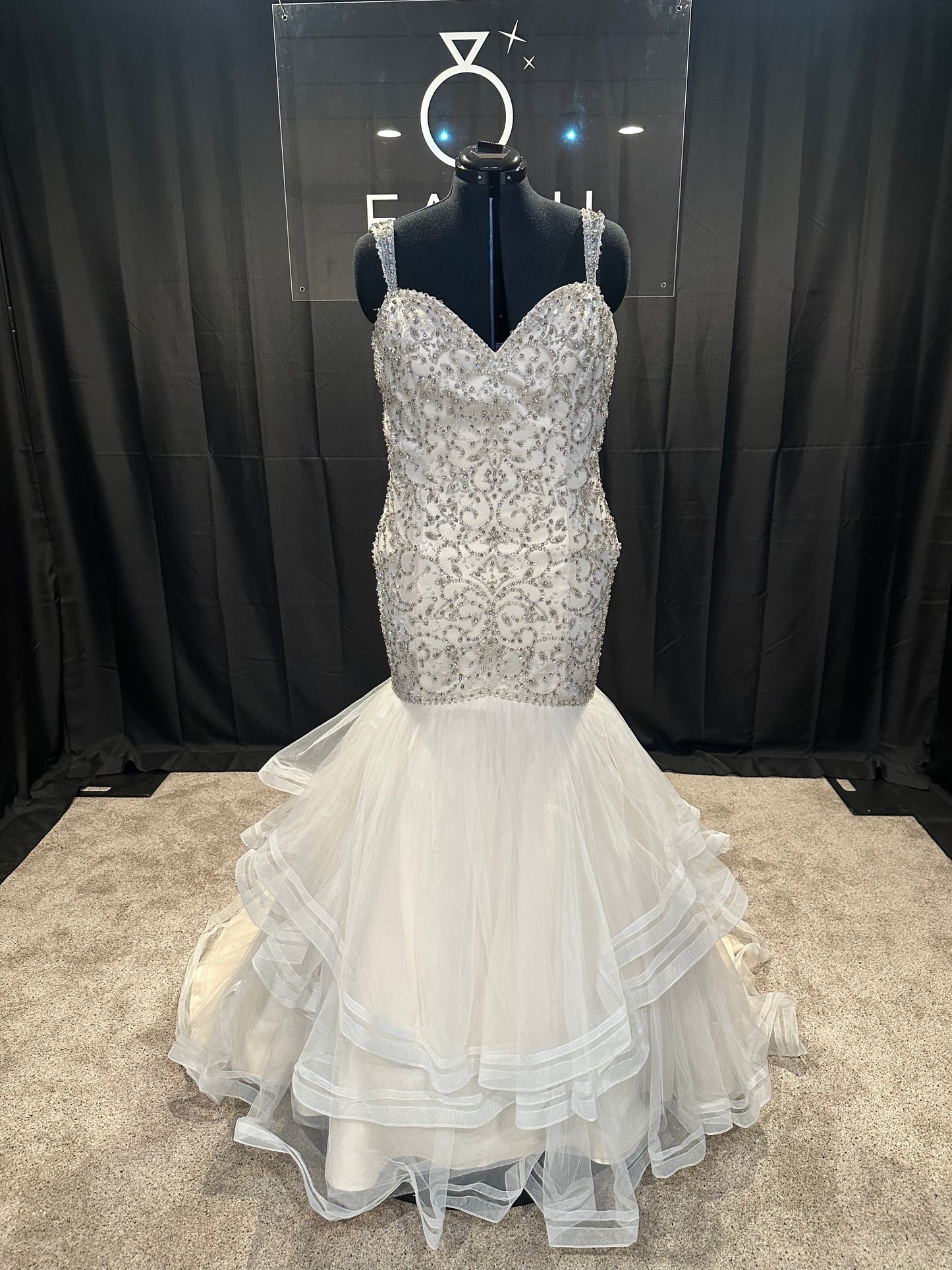 Christina Wu 15683 Size 16