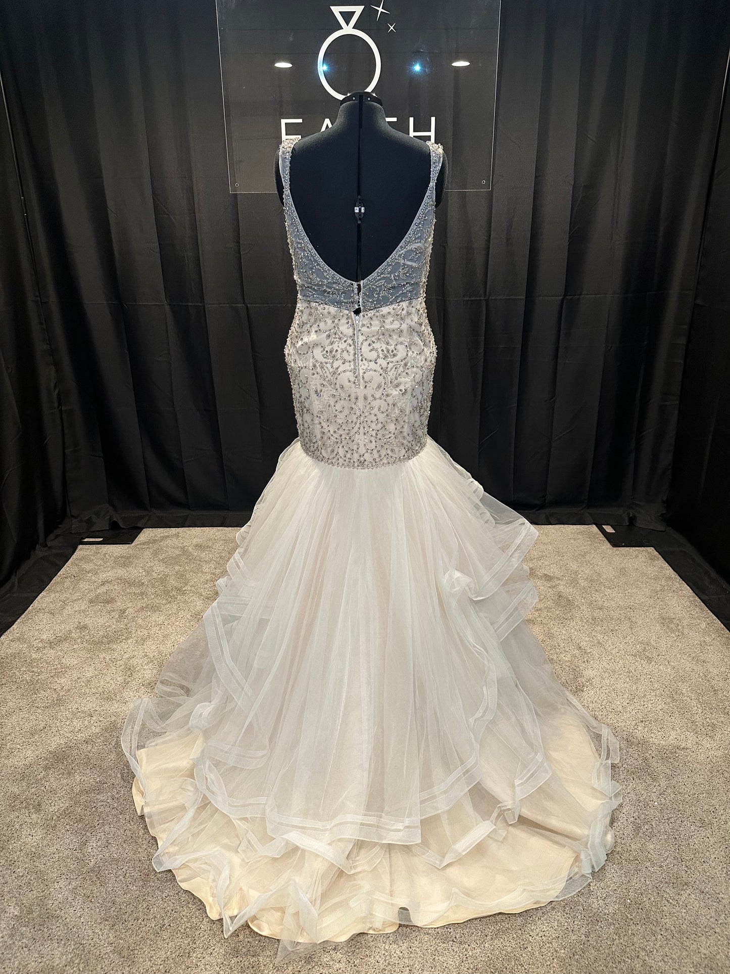 Christina Wu 15683 Size 16