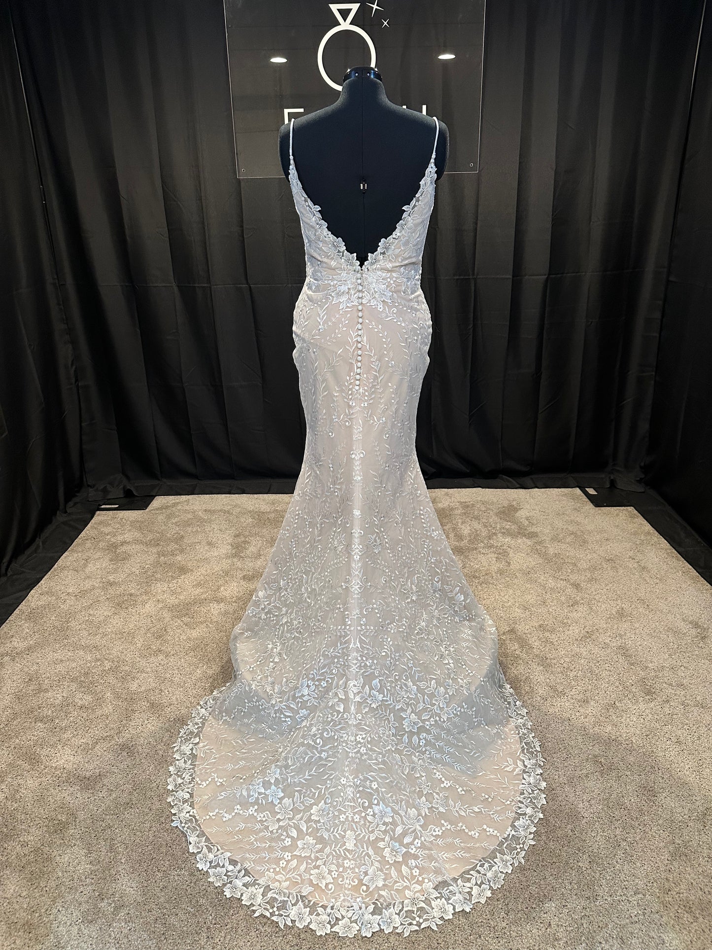 Ingrid Size 14
