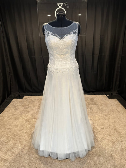 Moonlight T725 Size 12
