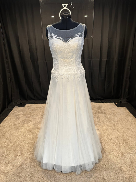Moonlight T725 Size 12