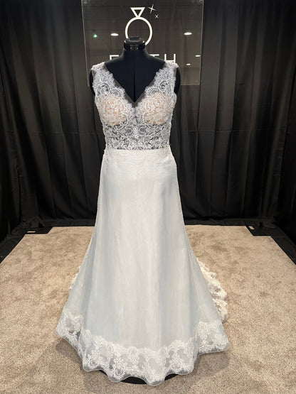 Casablanca BL269 Size 14